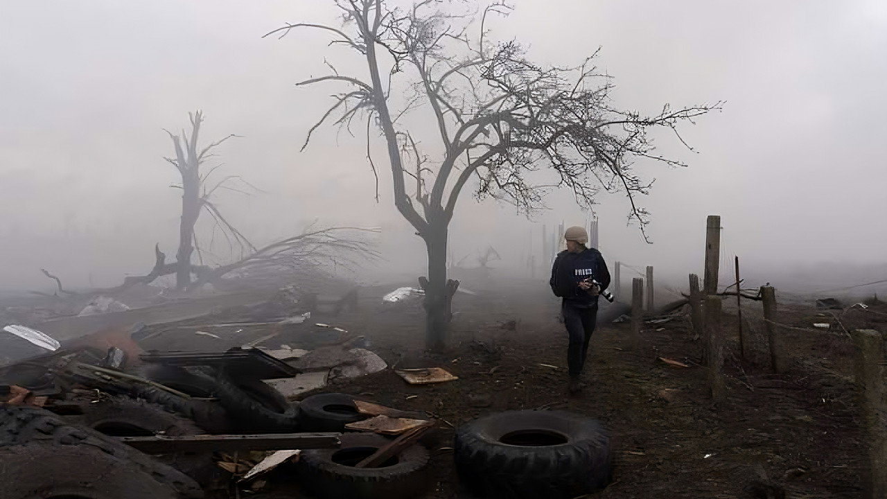 20 Days in Mariupol still 2
