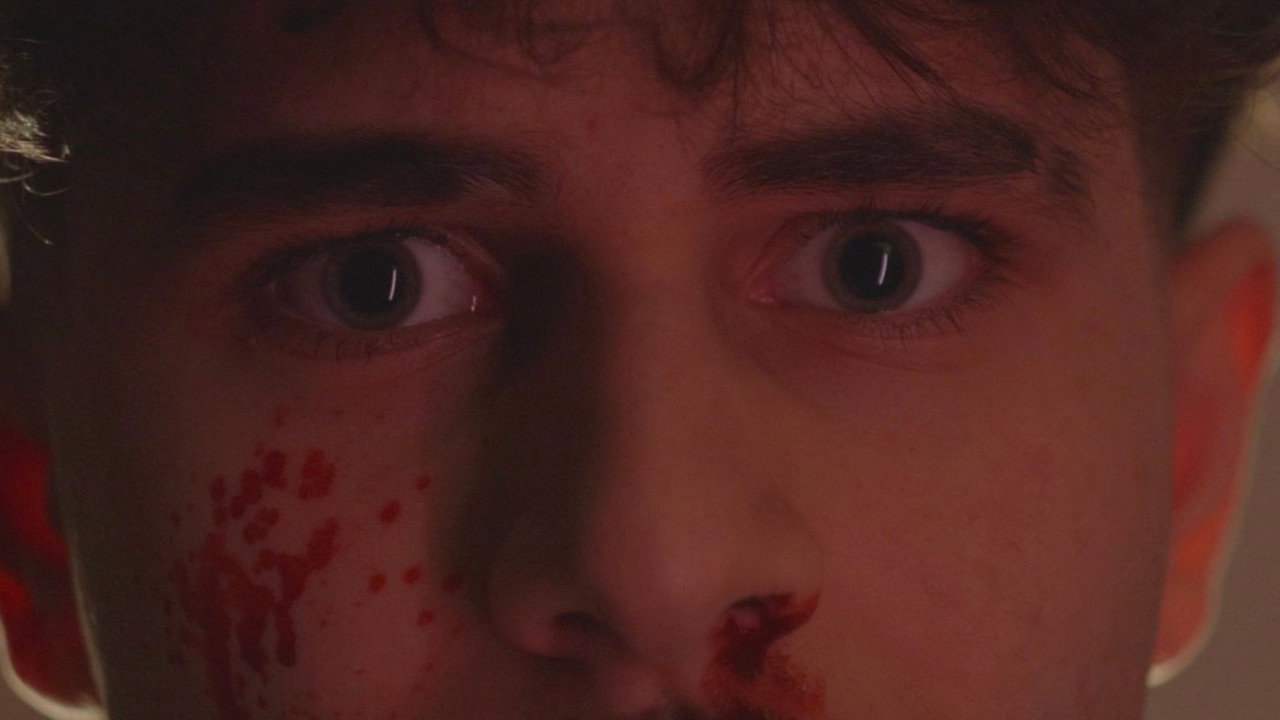 BLOODLINE: HUNT OR BE HUNTED still 5