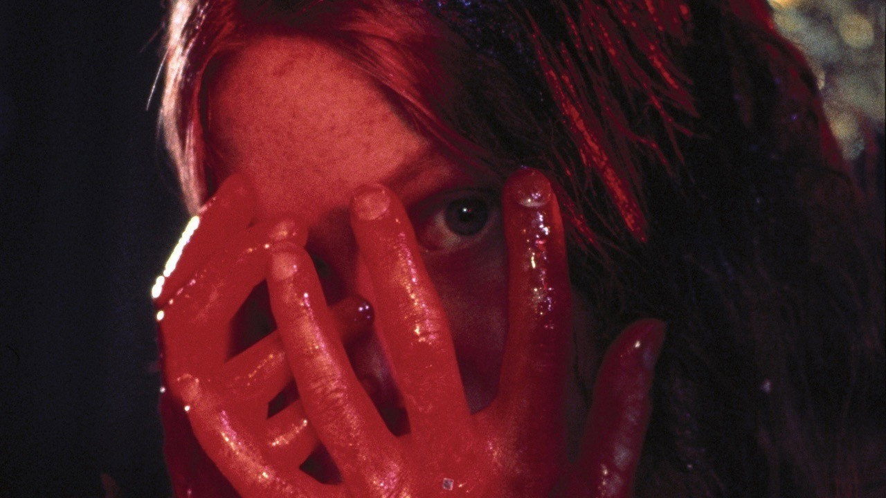 Carrie still 4