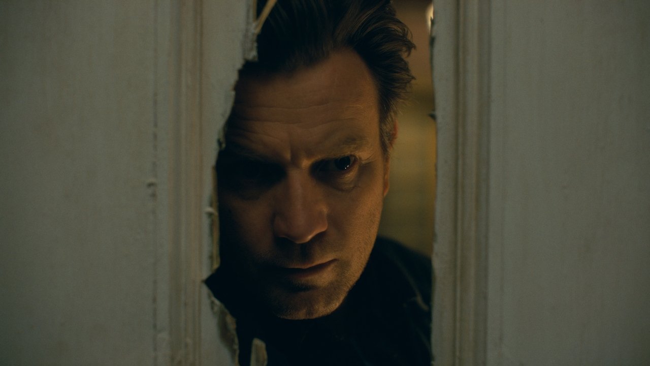 Doctor Sleep still 4