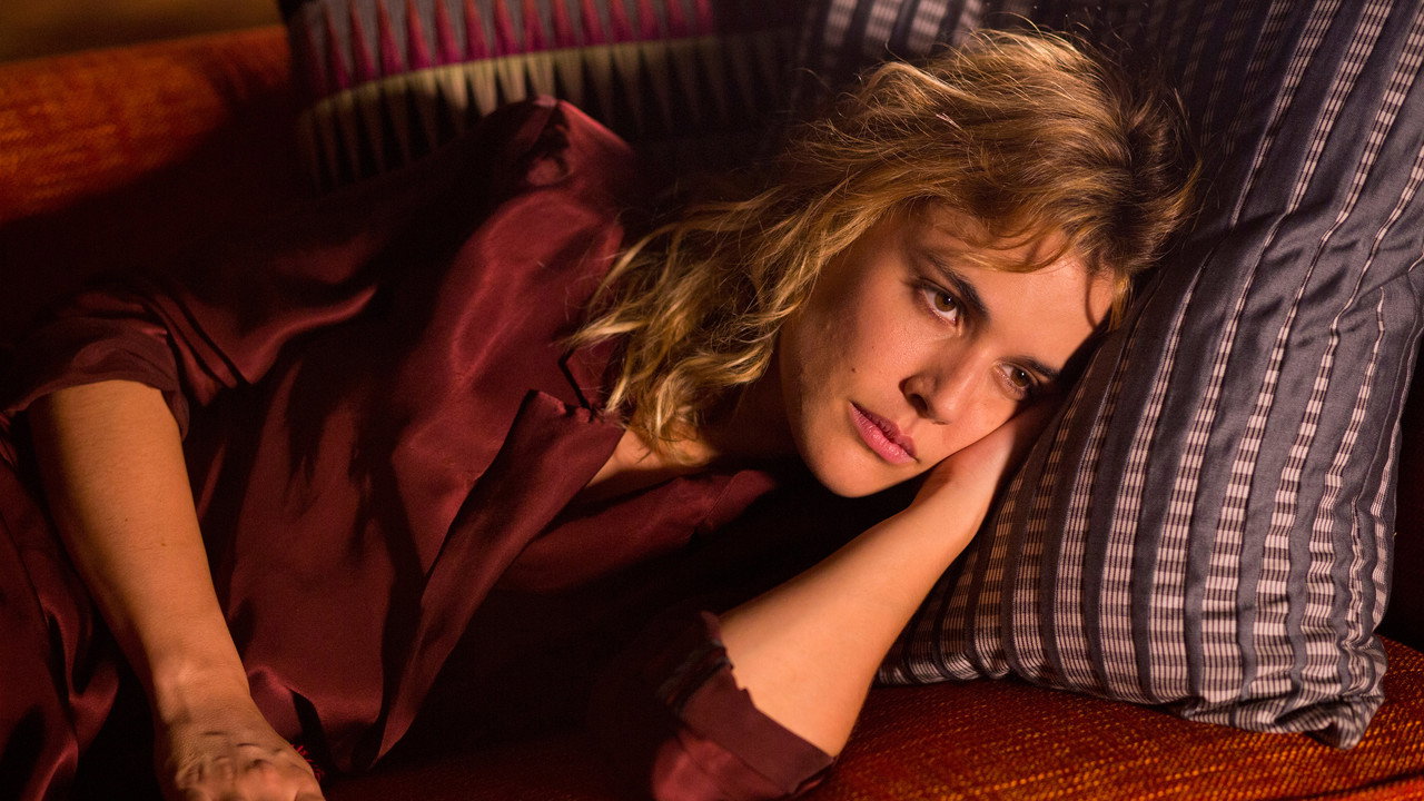 Julieta still 1