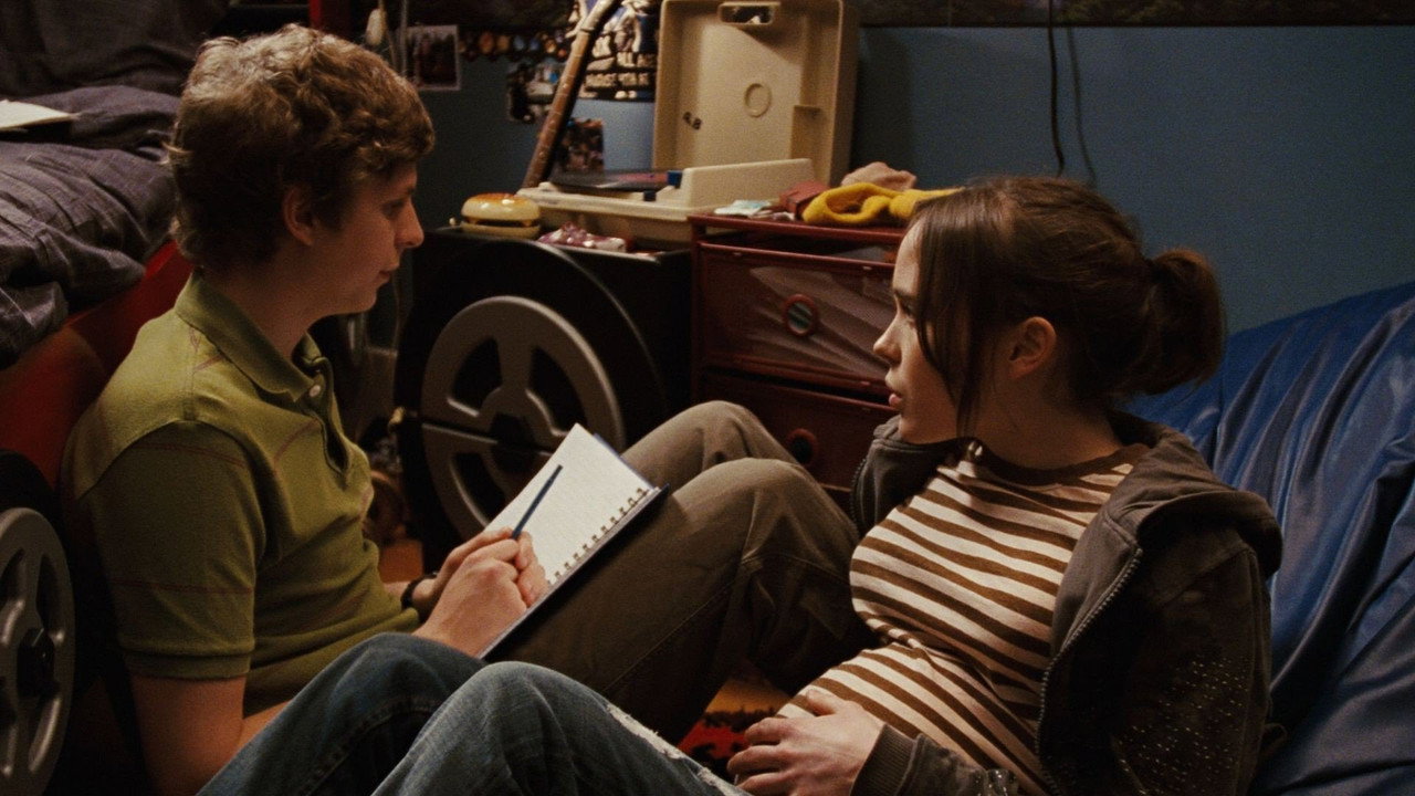 Juno still 5