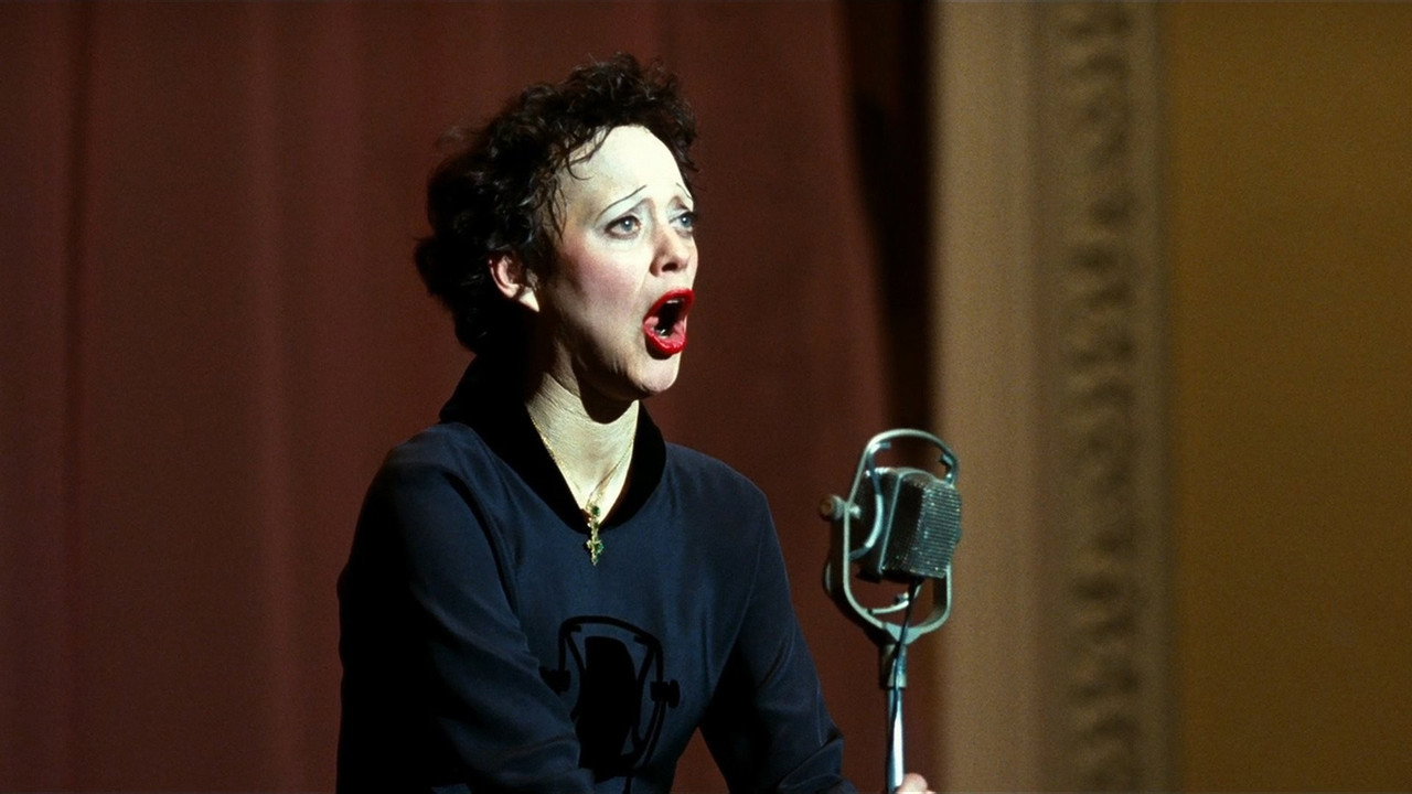 La Vie en Rose still 4