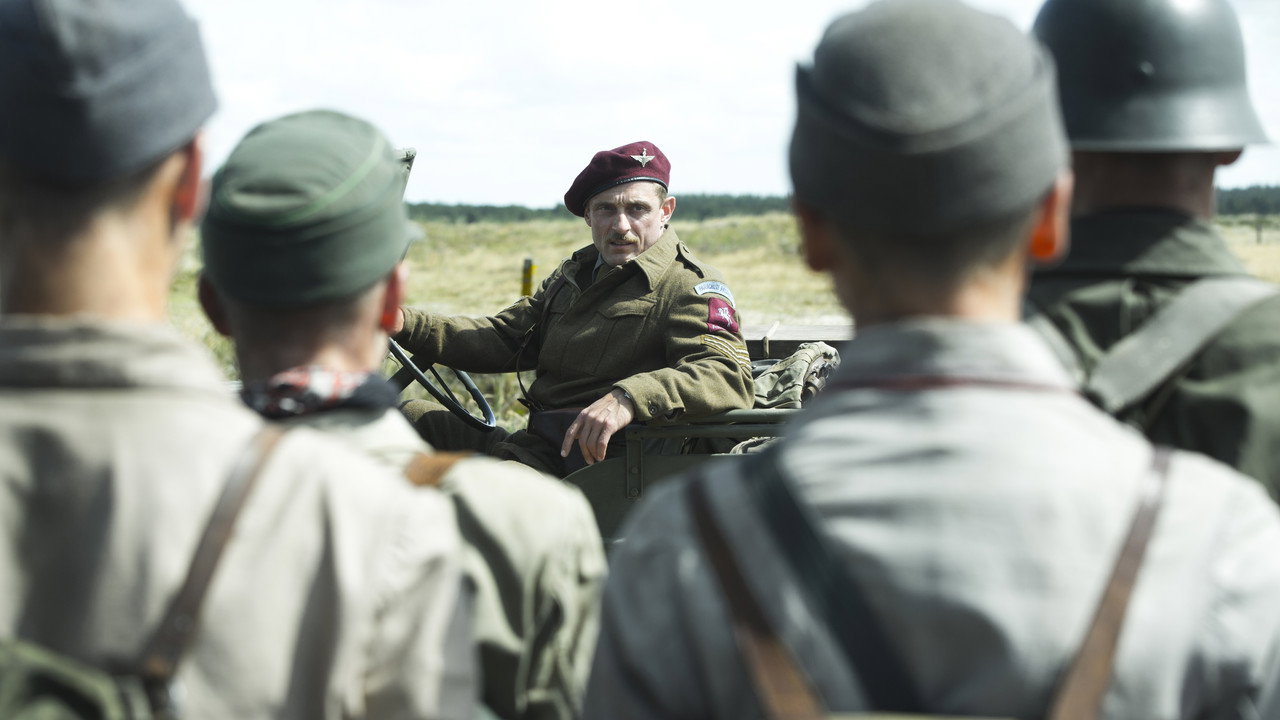 Land of Mine still 1