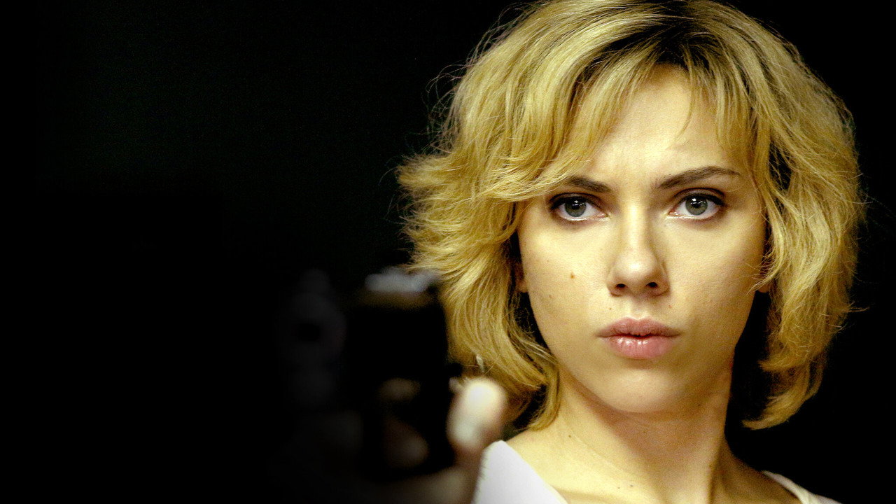 Lucy still 4