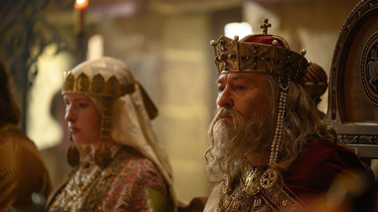 Queen of France upcoming movie still 1