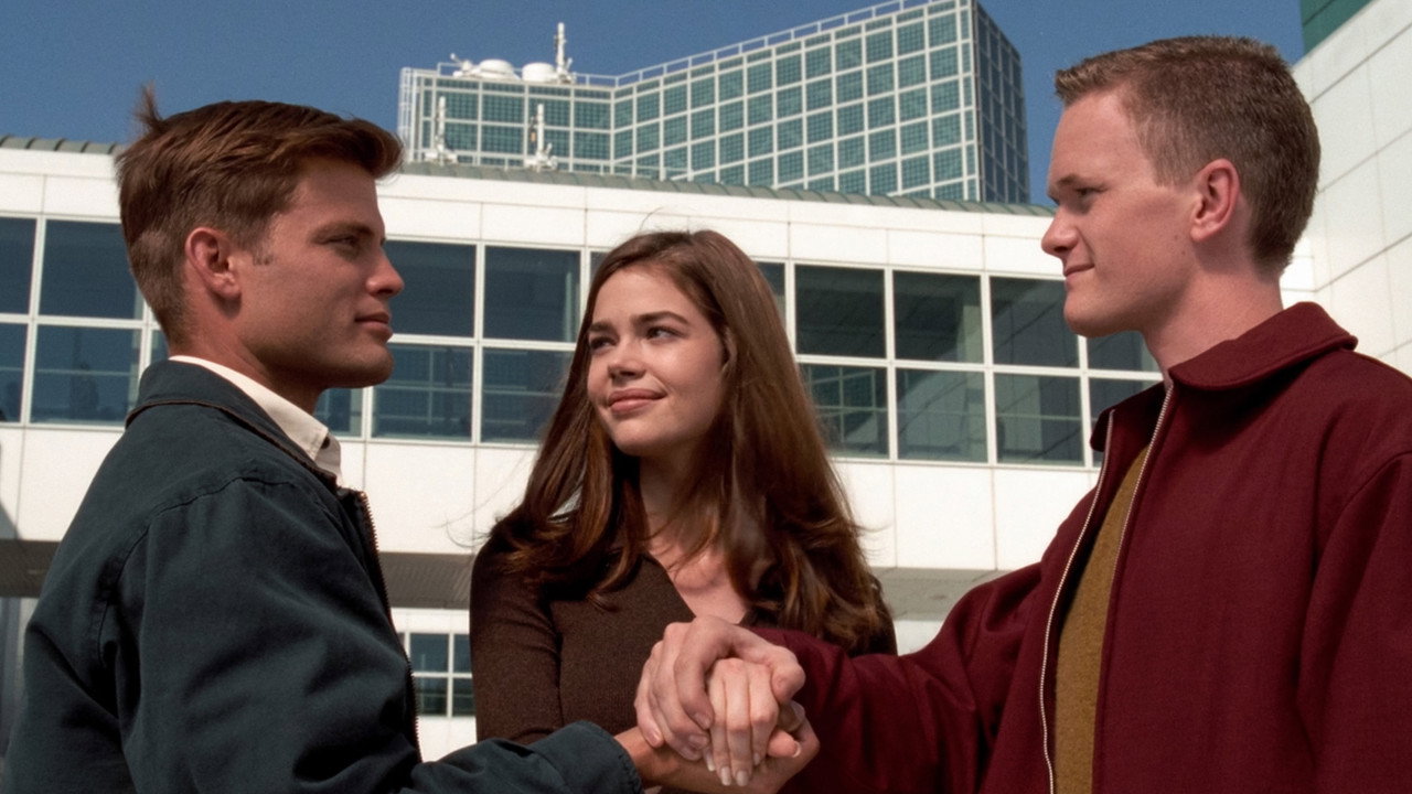 Starship Troopers still 3