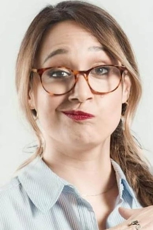 Gupse Özay portrait 5