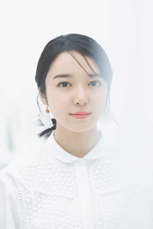 Mone Kamishiraishi portrait 4