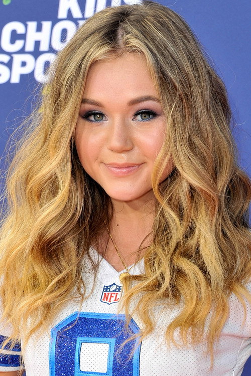 Brec Bassinger portrait 5