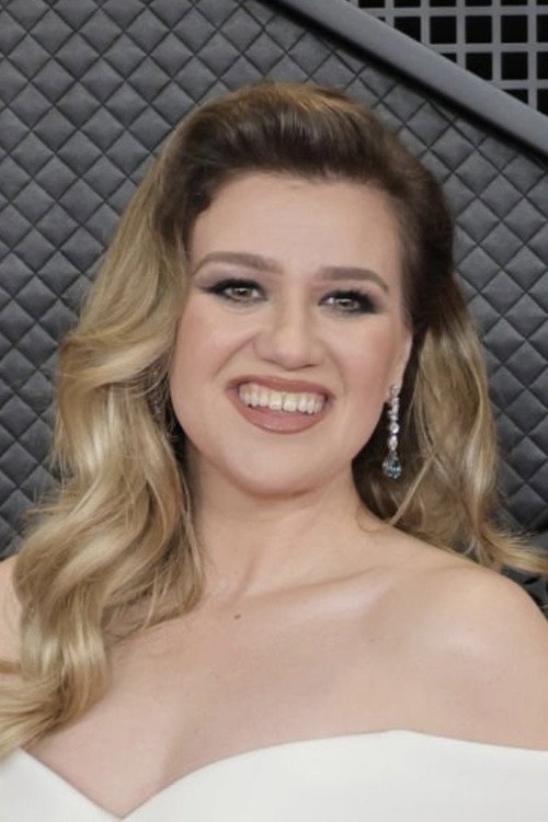 Kelly Clarkson portrait 2