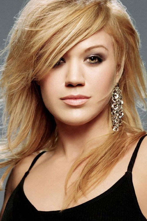 Kelly Clarkson portrait 5