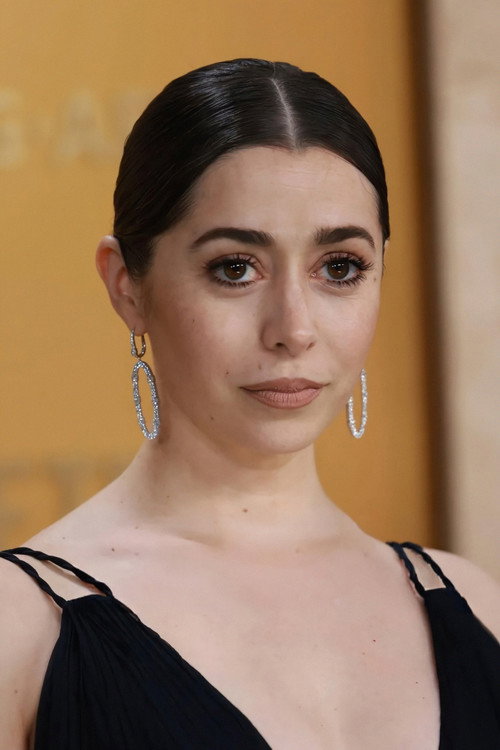 Cristin Milioti portrait 2