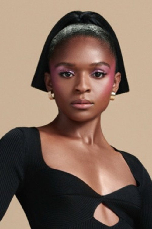 Dominique Thorne portrait 2