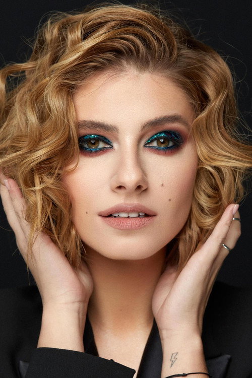 Daria Petrozhytska portrait 1