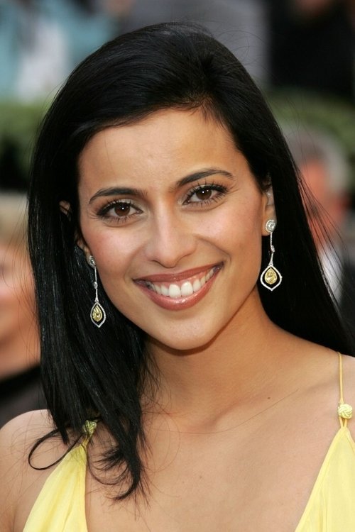 Bahar Soomekh portrait