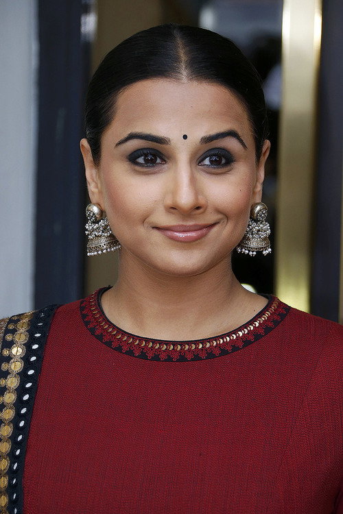 Vidya Balan portrait 2