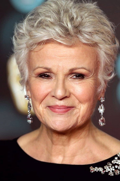 Julie Walters portrait 3