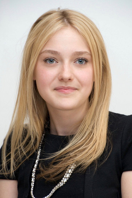 Dakota Fanning portrait 3
