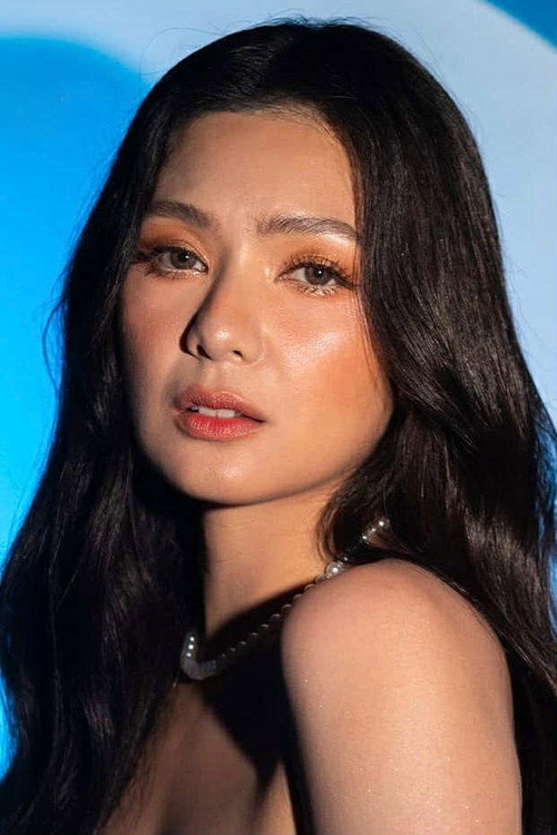 Jennica Garcia portrait 1
