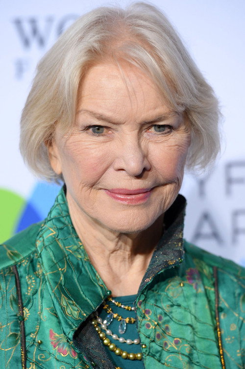 Ellen Burstyn portrait 5