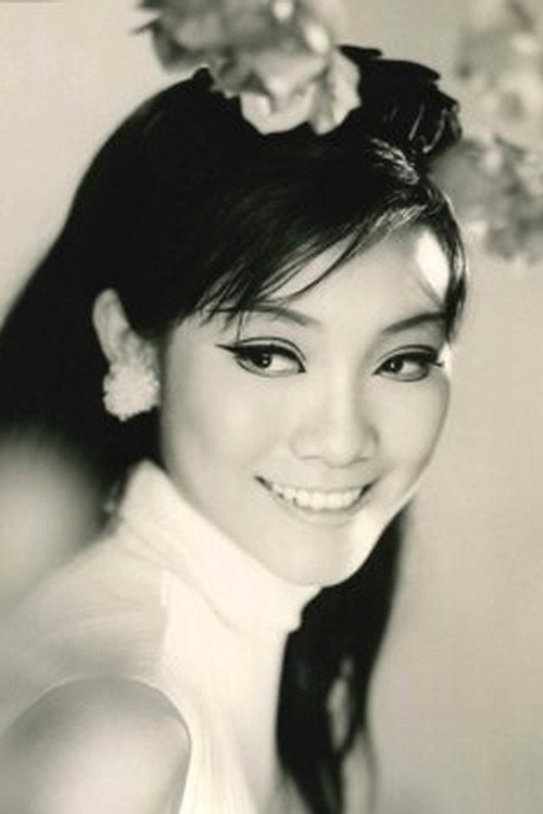 Betty Chung portrait