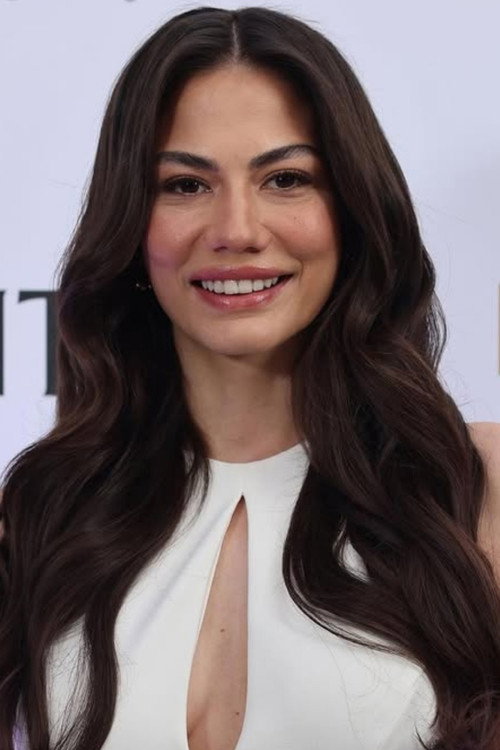 Demet Özdemir portrait
