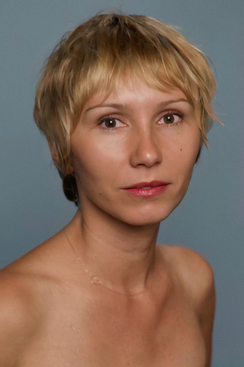 Dinara Drukarova portrait