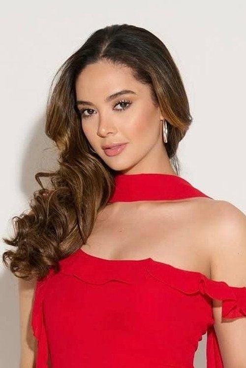 Elizabeth Garcia portrait