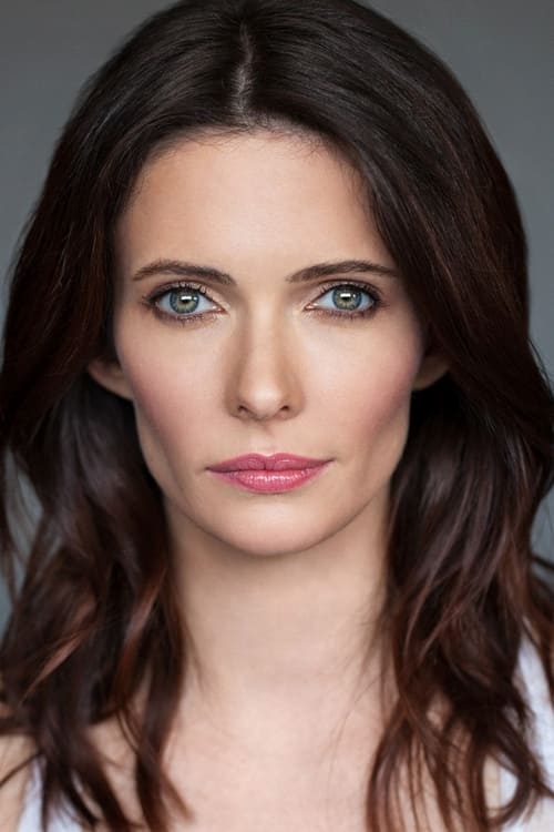 Elizabeth Tulloch portrait