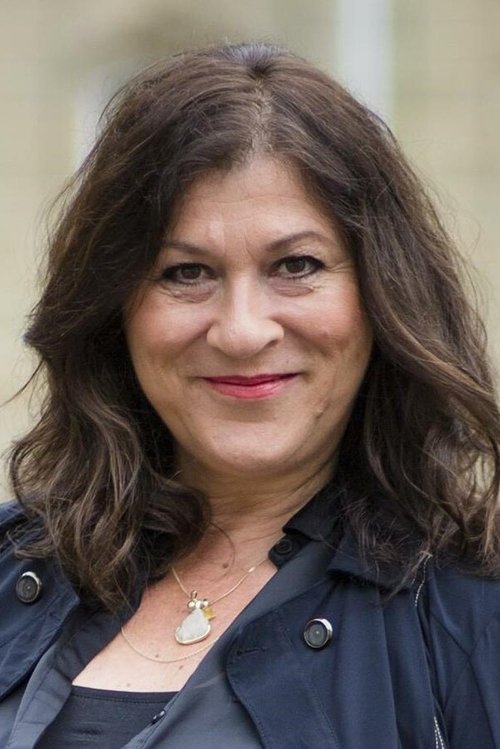Eva Mattes portrait
