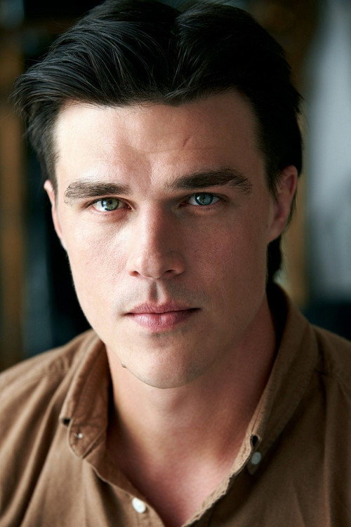 Finn Wittrock portrait