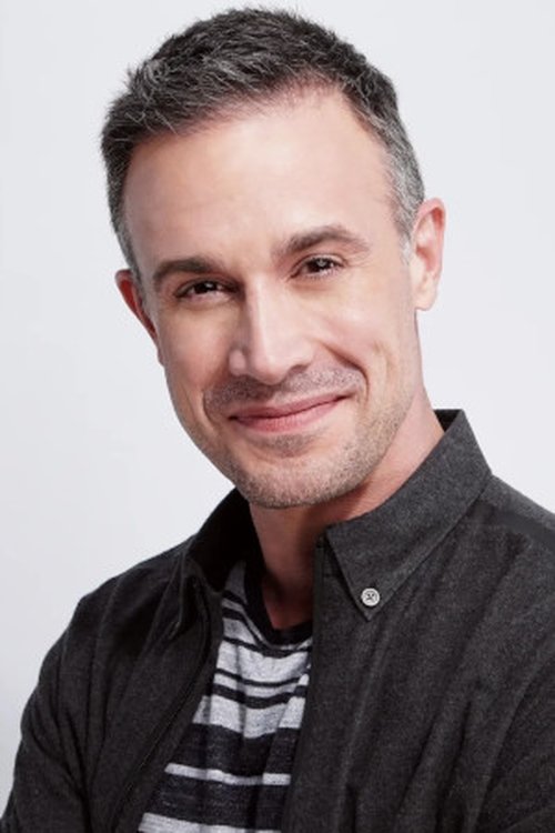 Freddie Prinze Jr. portrait