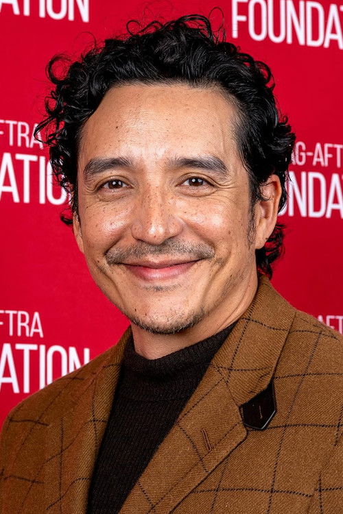 Gabriel Luna portrait