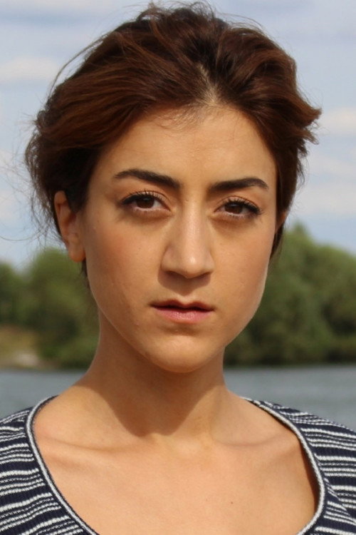 Gizem Erdogan portrait