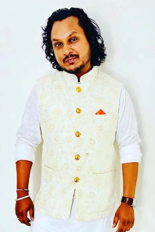 Honey Mattu portrait