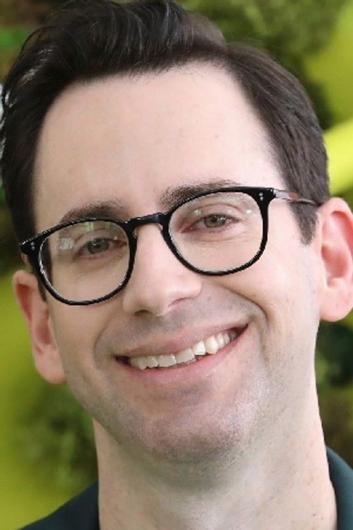 Jared Stern portrait