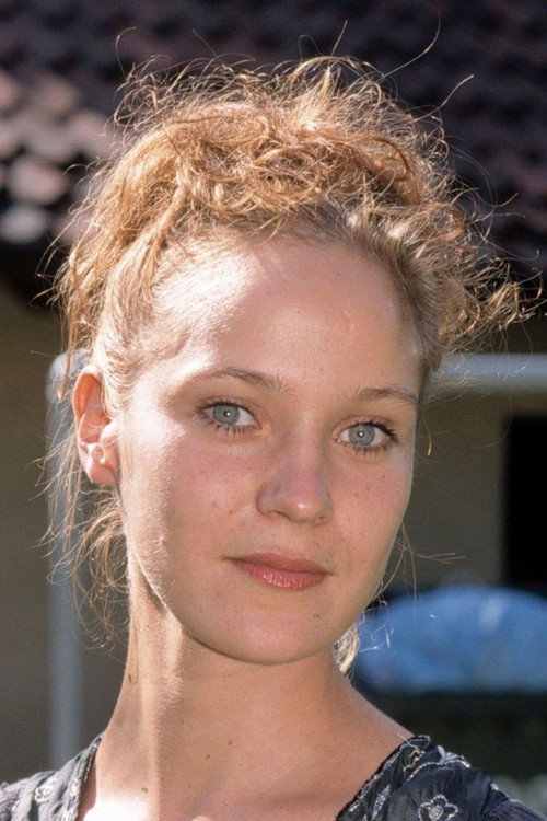 Jeanette Hain portrait