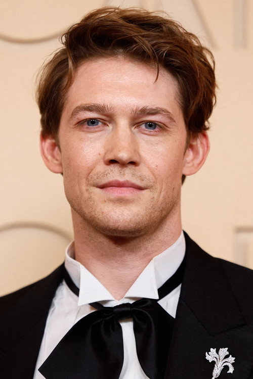 Joe Alwyn portrait