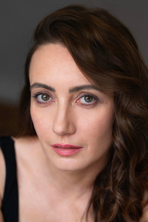 Julia Messina portrait