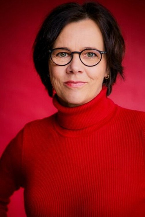 Jutta Schmuttermaier portrait