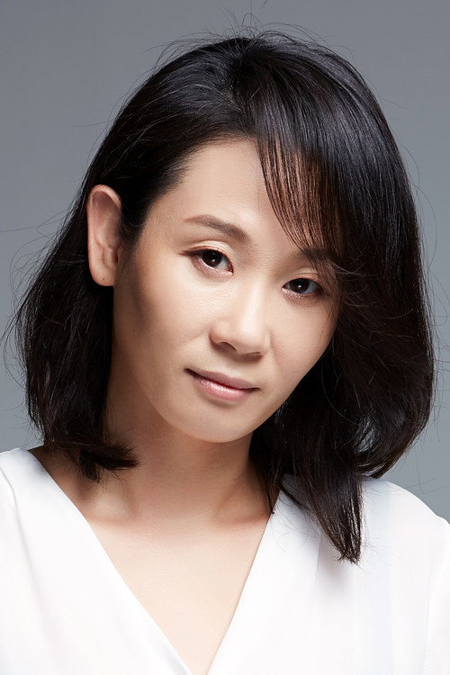 Kim Sun-young portrait