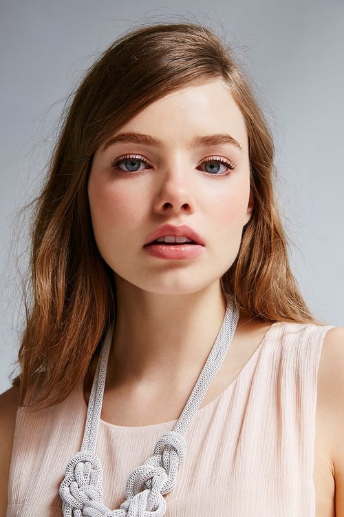 Kristine Froseth portrait
