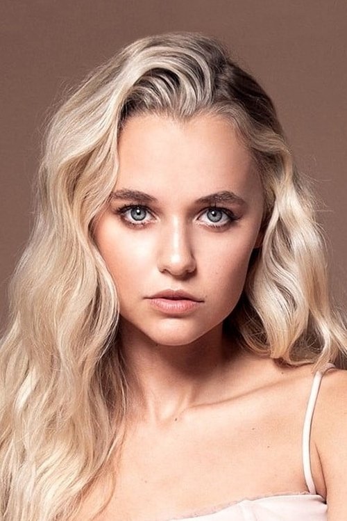 Madison Iseman portrait
