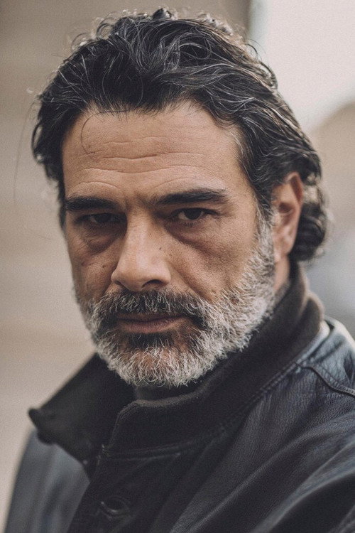 Marco Leonardi portrait