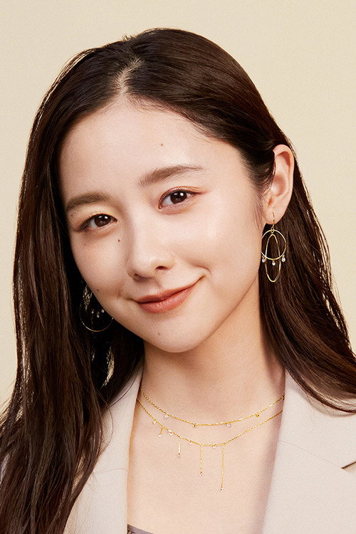 Mayu Hotta portrait