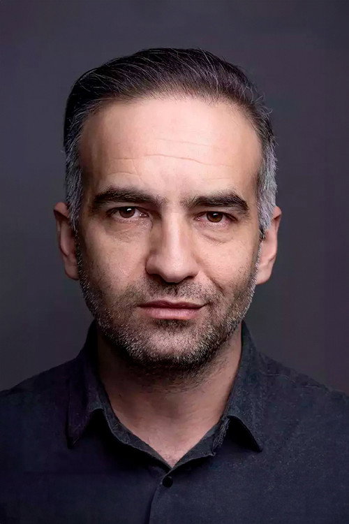 Nadir Sarıbacak portrait