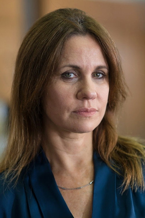 Nancy Dupláa portrait