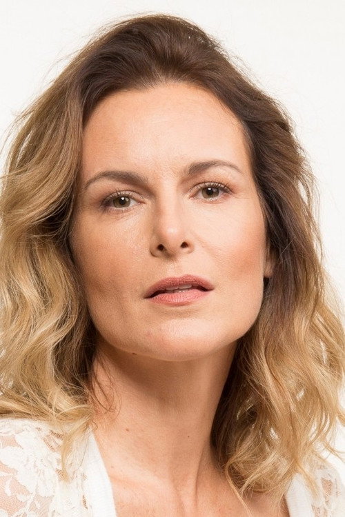 Ondina Clais portrait