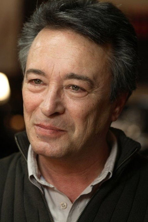 Oscar Martínez portrait